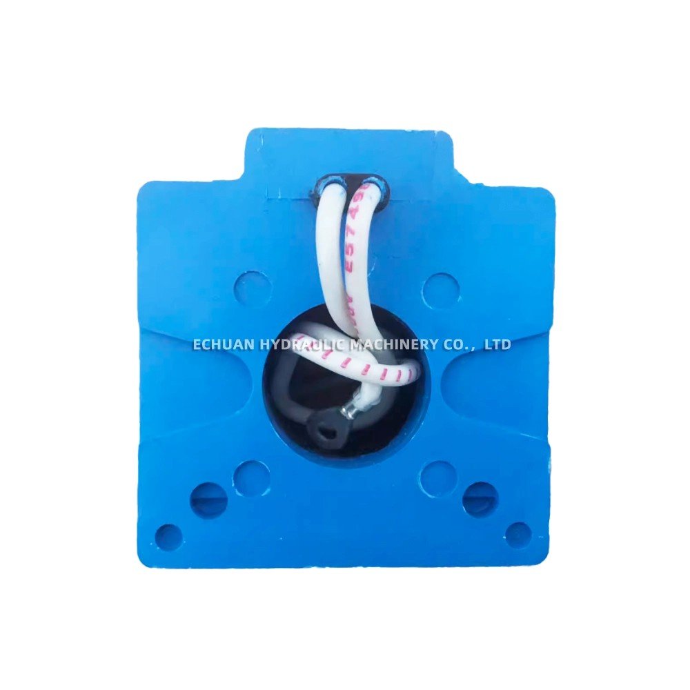 Hydraulic Spare Parts EATON Vickers 868983 For Excavator Solenoid valve coil