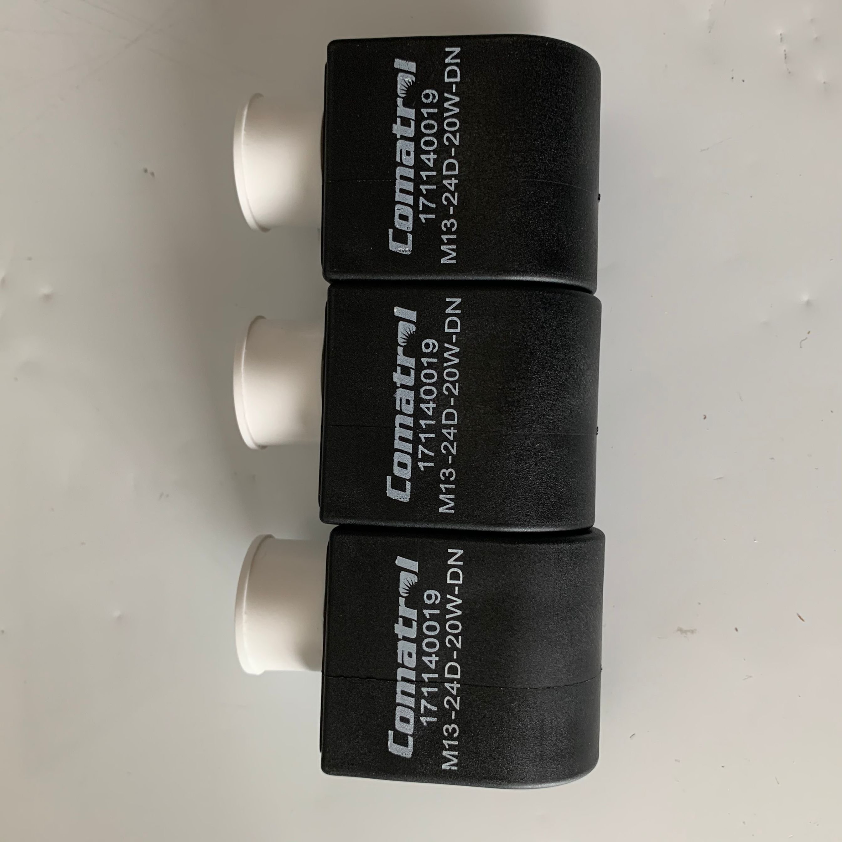 171140019 M13-24D-20W-DN 171146019 M16-24D-26W-DN COIL COMATROL ORIGIN SAUER DAN FOSS M13 24D 20W DN M1324D20WDN M13-24D-20W-DE