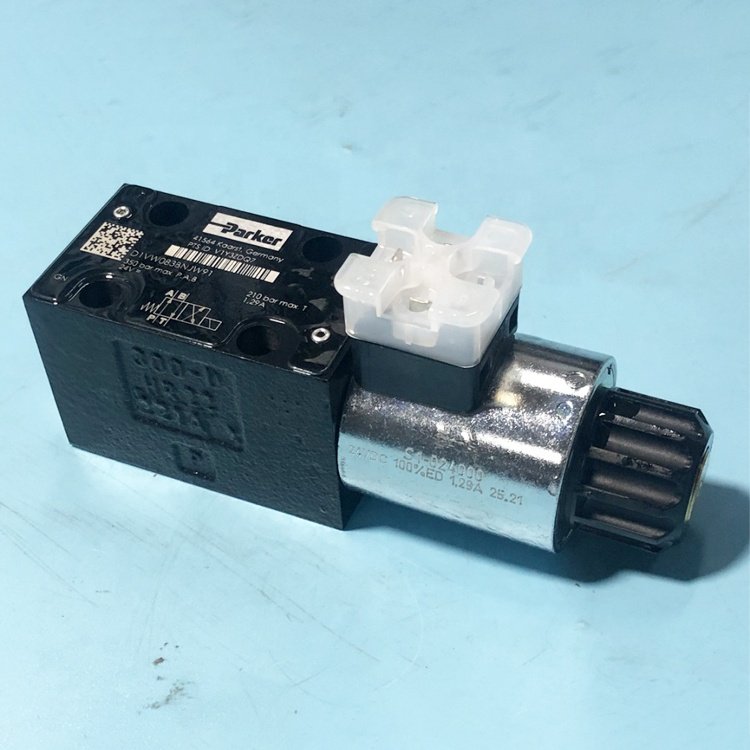 PARKER D1VW083BNJW direct operated directional control valve - Series D1VW / D1VW*EE