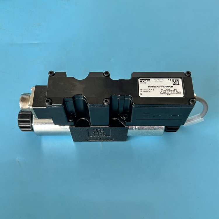 PARKER D1VW008CNJW Directional Control Valve - Series D1VW / D1VW*EE