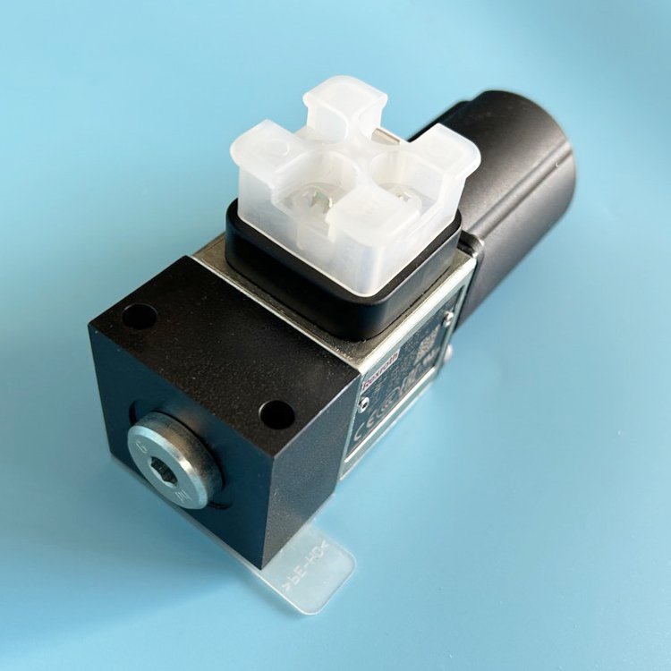 R901106509 HED 8 OP-2X/100K14S PRESSURE SWITCH