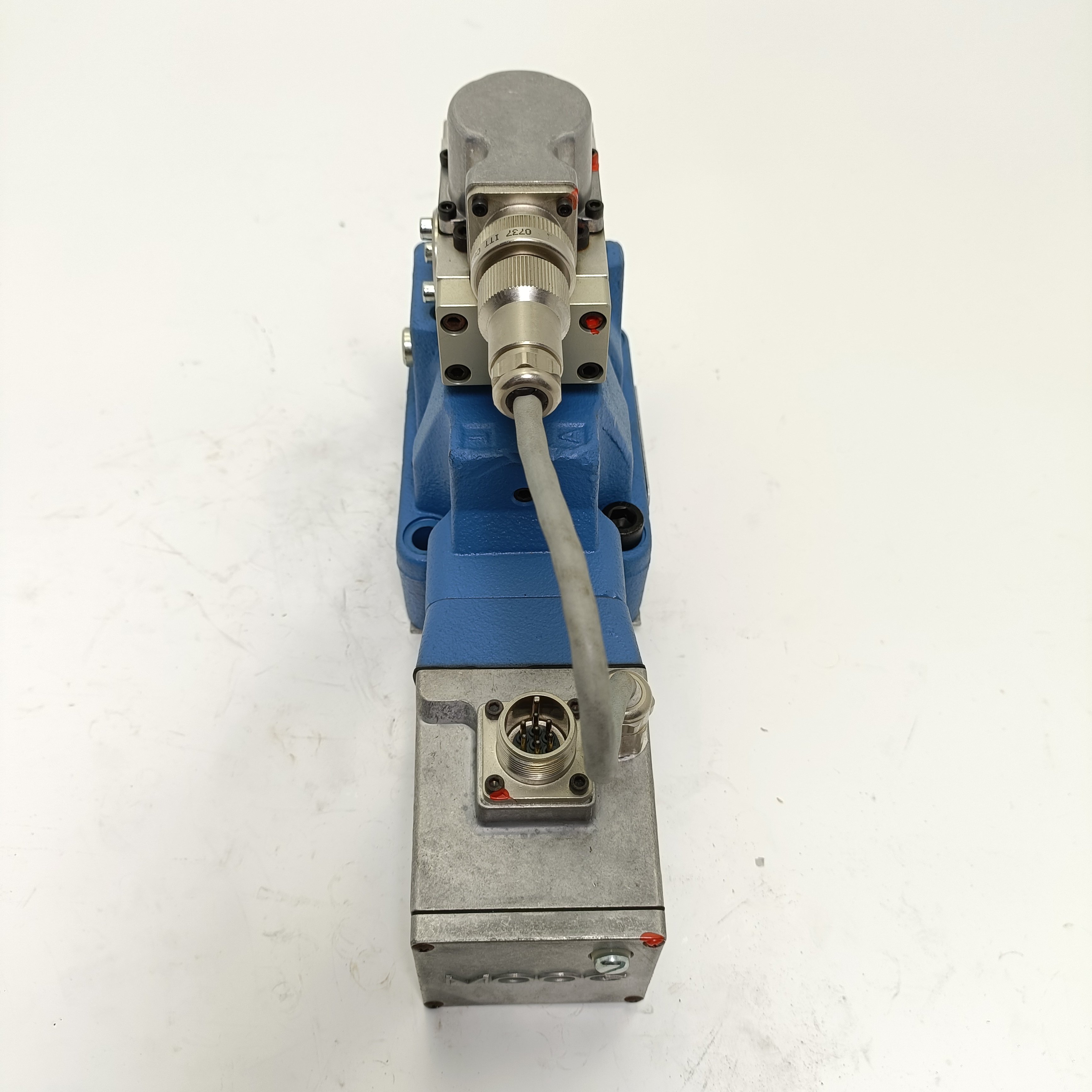 Best price Original Proportional valve D662-Z4336K Three stage servo valve ZY D662 D661 D634 D635 D633 D952 D791 D792