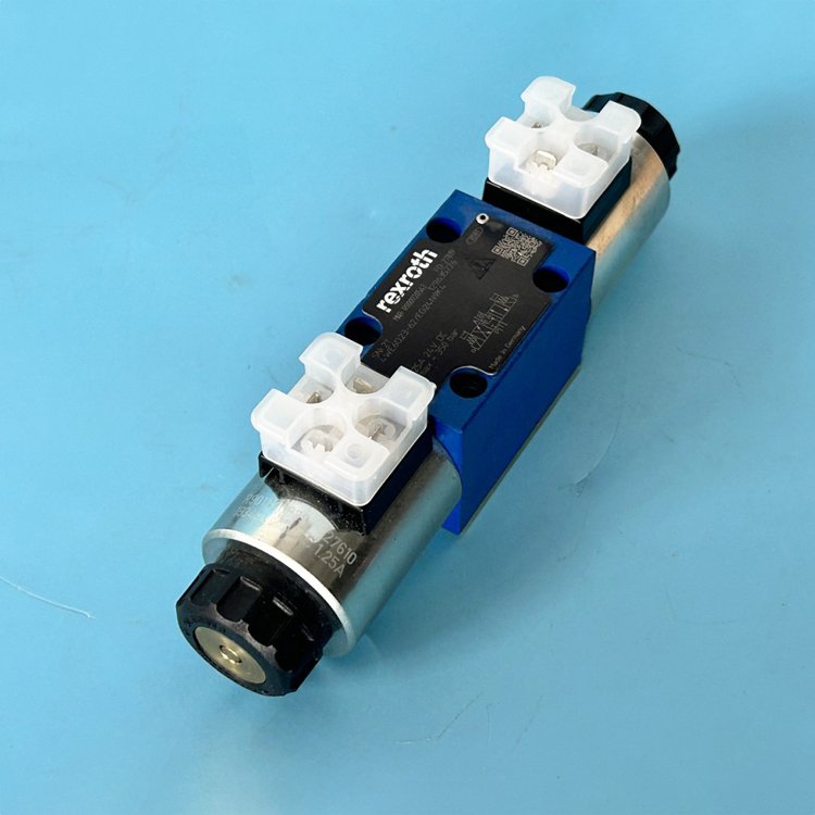 R900920562 4WE6Q23-6XEG24N9K4 DIRECTIONAL SPOOL VALVE