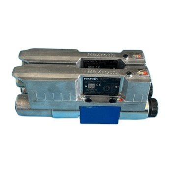 R901496433 4WREE6E08-3X/V/24A1 PROPORTIONAL DIRECTIONAL VALVE