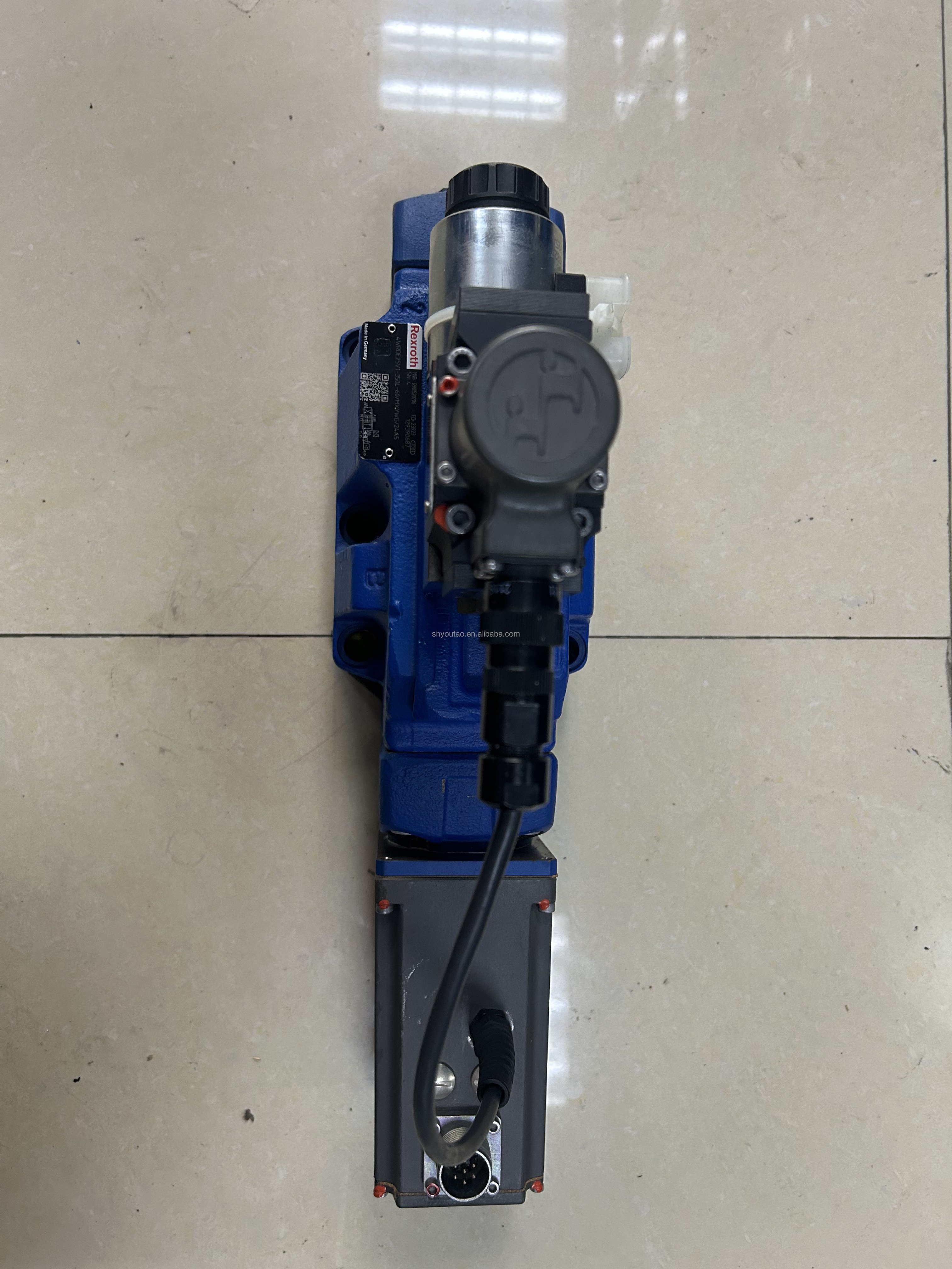 Rexroth original Hydraulic proportional valveWD 4E25V1-350L-60/MXYWG/24A5