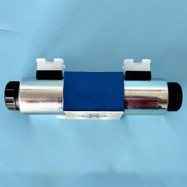 R901112535 4WE6D6X/EW230N9K4/ZV DIRECTIONAL SPOOL VALVE