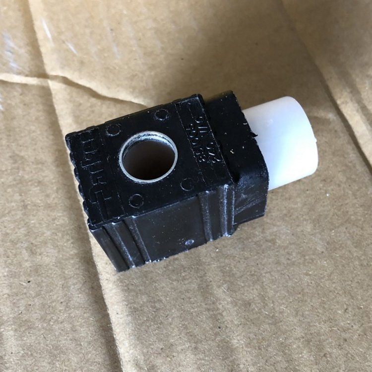 HANNIFIN HYDRAULIC PARTS 851005 240 vac solenoid valve coil