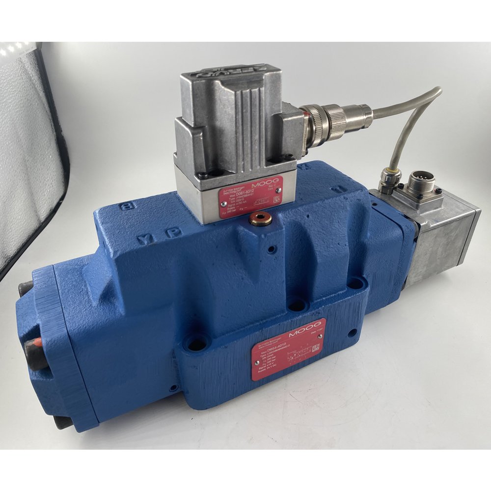 Repairing Vibratory Hammer Replace Electric Hydraulic Servo Valve D061 8312 D664 4010 Moog pump