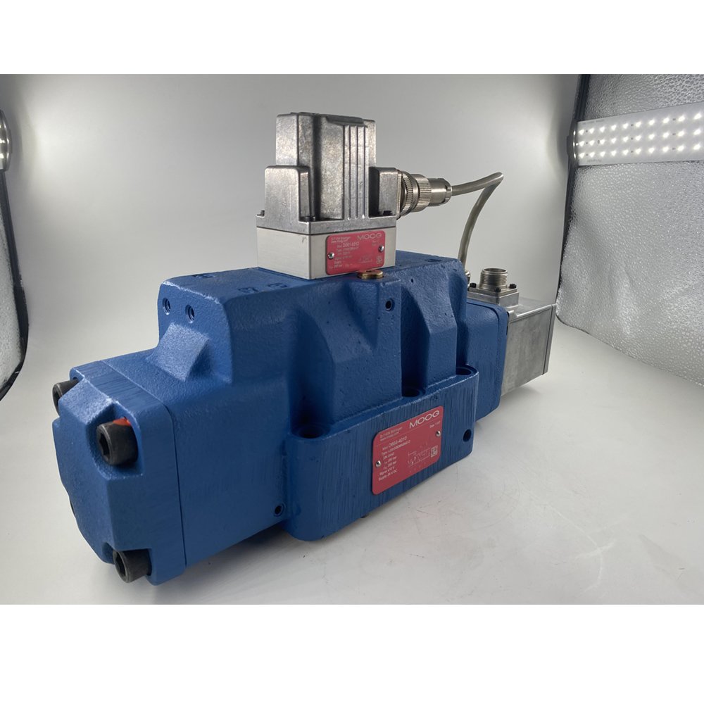 Repairing Vibratory Hammer Replace Electric Hydraulic Servo Valve D061 8312 D664 4010 Moog pump