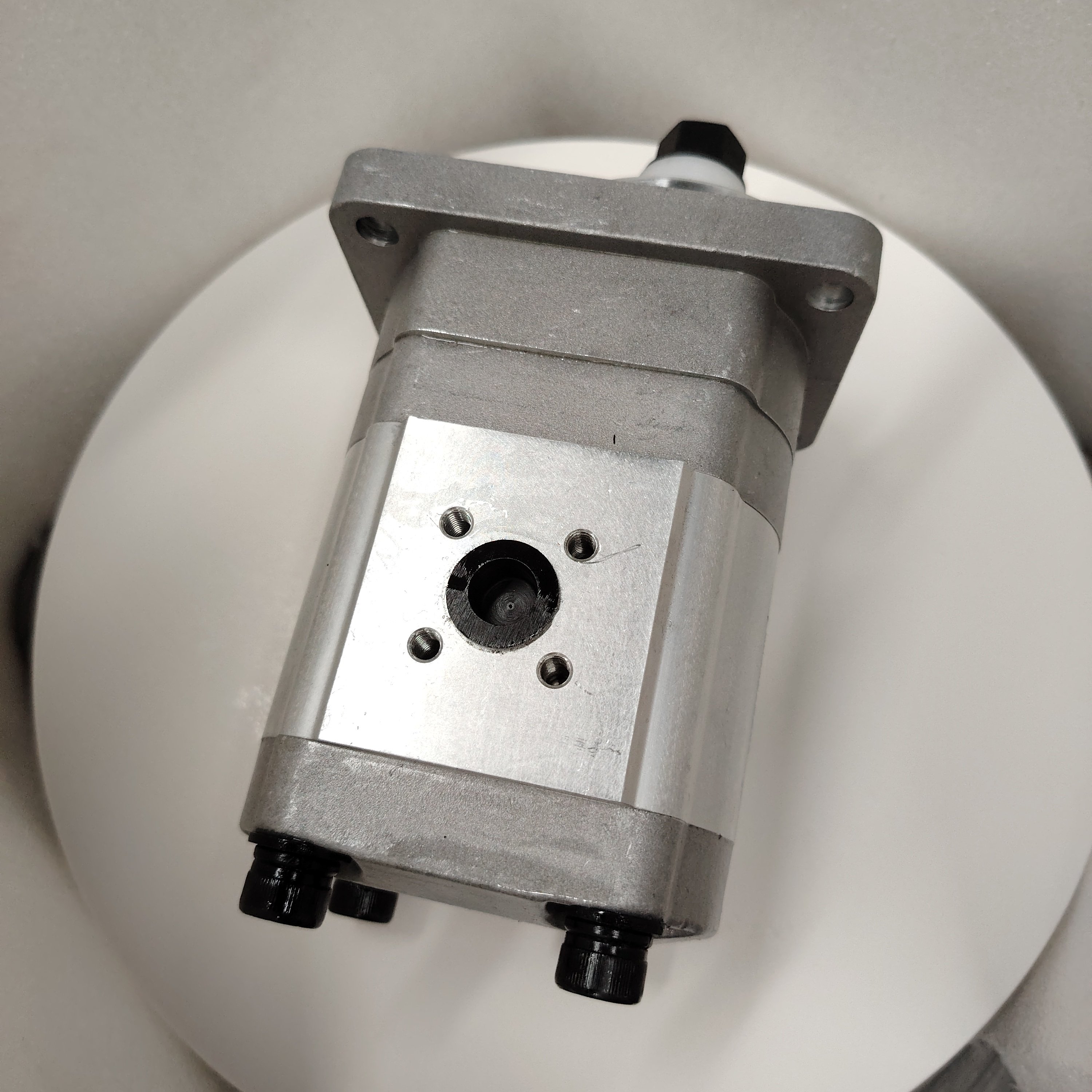 Parker Domestic Hydraulic Valves PGM511C0220AS8F4NJ5J7RHXKG2 (3349212095) Pump
