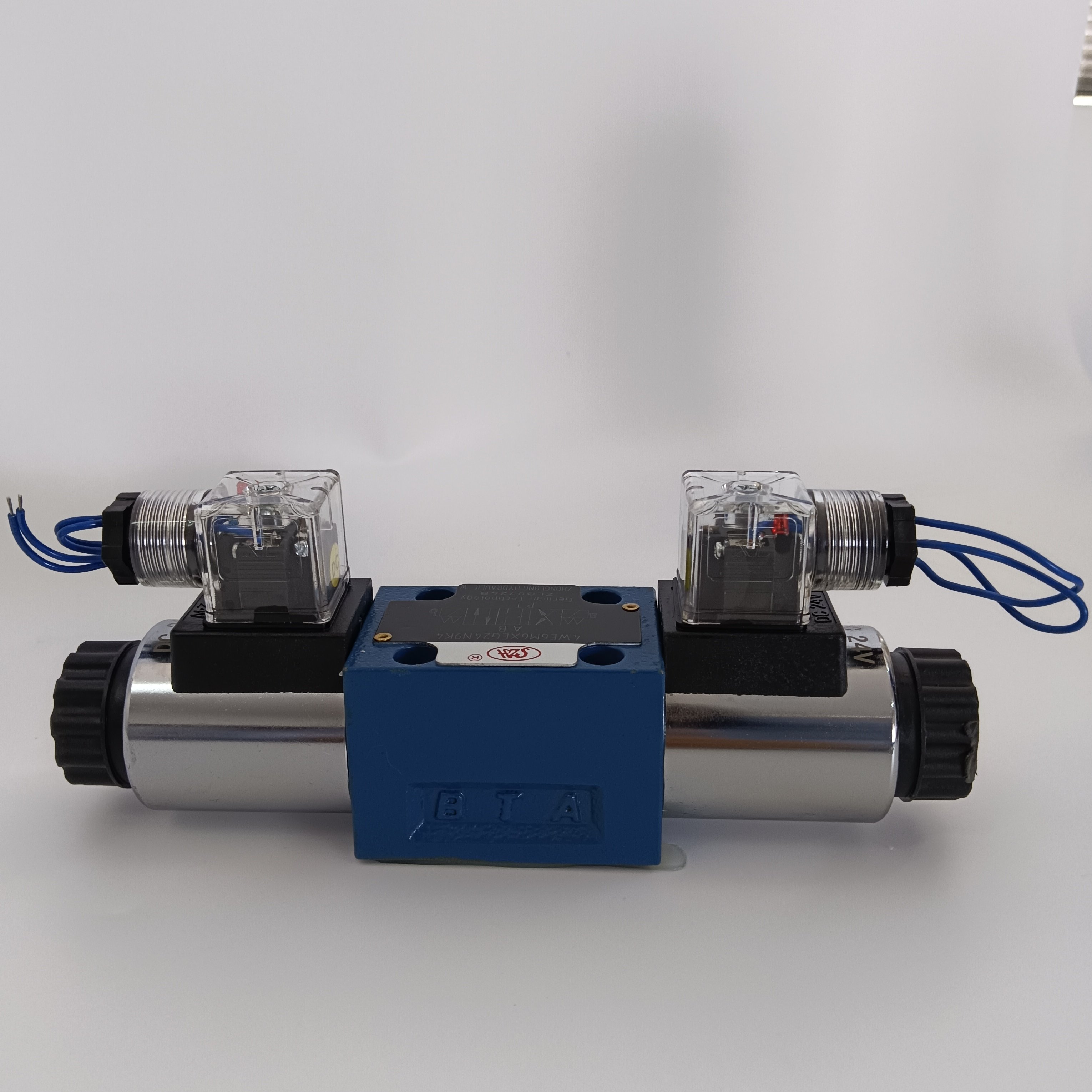 Hot Sell durable Hydraulic valve switch valve electromagnetic directional valve For Direction Control of actuator movement