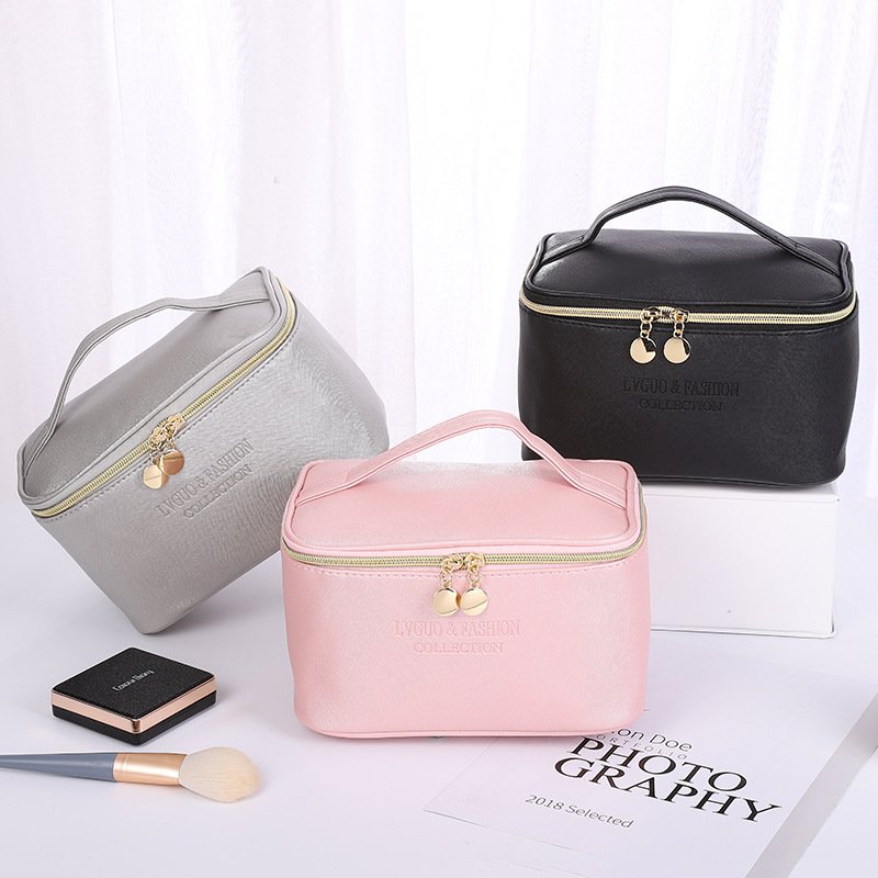 Luxury Large Capacity Square Makeup Beauty Bag PU Cosmetic Organizer with Brushes bellows pocket holder for Women Girls