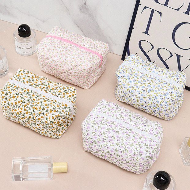 Winter Eco Friendly Cotton Floral Makeup Bag Aesthetic Organic Quilting-Travel Skincare Pouch Bag