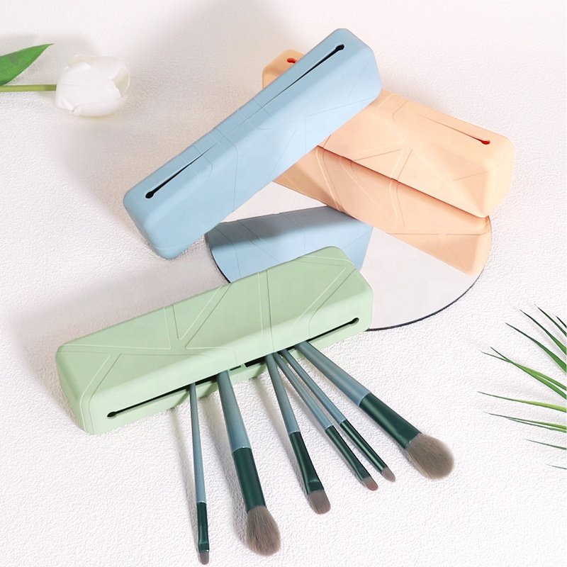 Wellfine Portable Washable Makeup Brush Bag Makeup Brush Organizer for Travel Cosmetic Bag Makeup Brush Case Holder Case