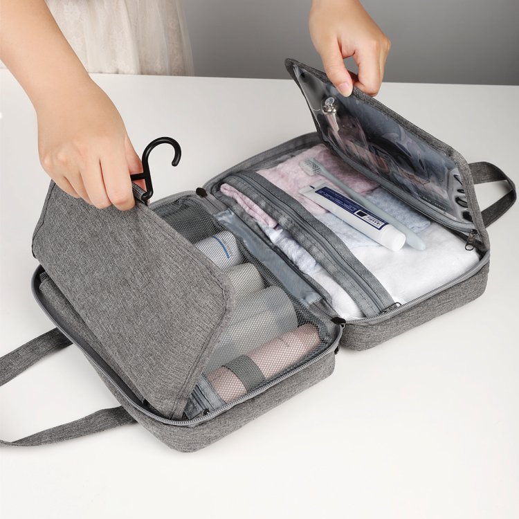Large Capacity Custom Portable Cosmetic Bag Waterproof Dry Wet Separation Toiletry Storage Travel Makeup Organizer