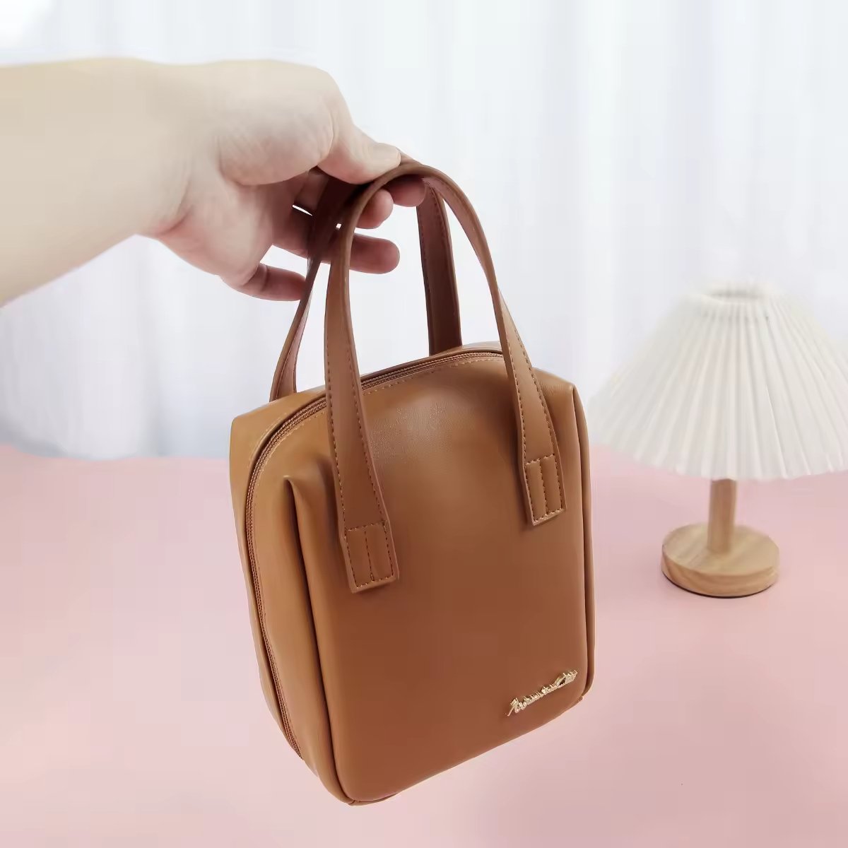 Custom Logo Women Pink Pu Luxury Large Capacity Waterproof Leather Wash Toiletry Travel Cosmetic Makeup Bag