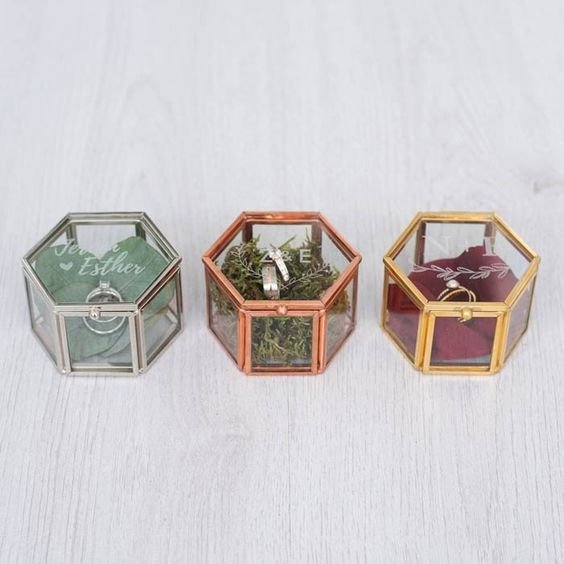 Exhibition Case Wedding Precious Things Storage Case On High Sale Jewelry Box At Low Prices Wholesale Factory Supplies Glass Box