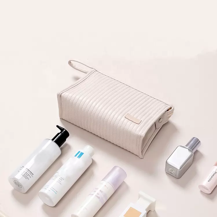 New Design PU Waterproof Custom Luxury Large Capacity Leather Pouch Toiletry Travel Cosmetic Makeup Bag