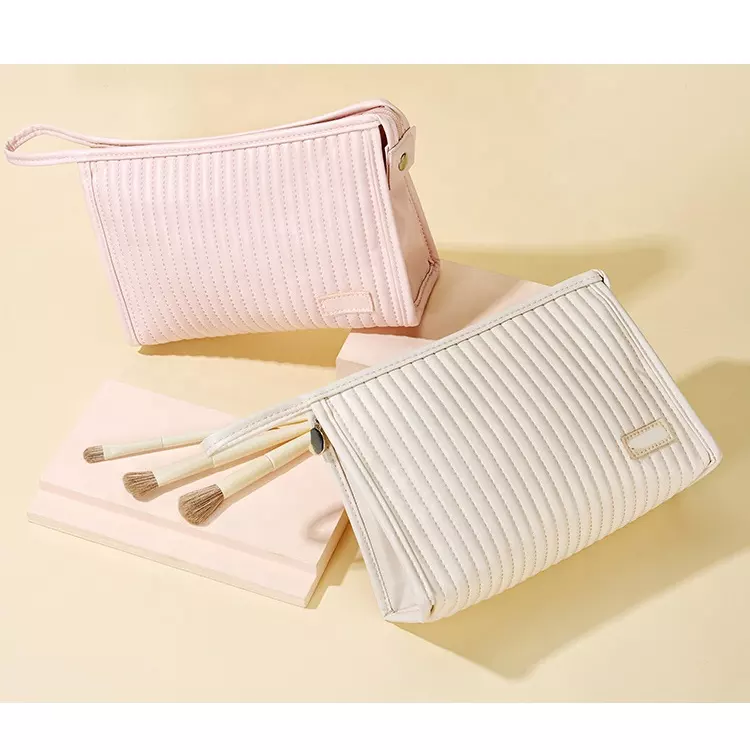 New Design PU Waterproof Custom Luxury Large Capacity Leather Pouch Toiletry Travel Cosmetic Makeup Bag