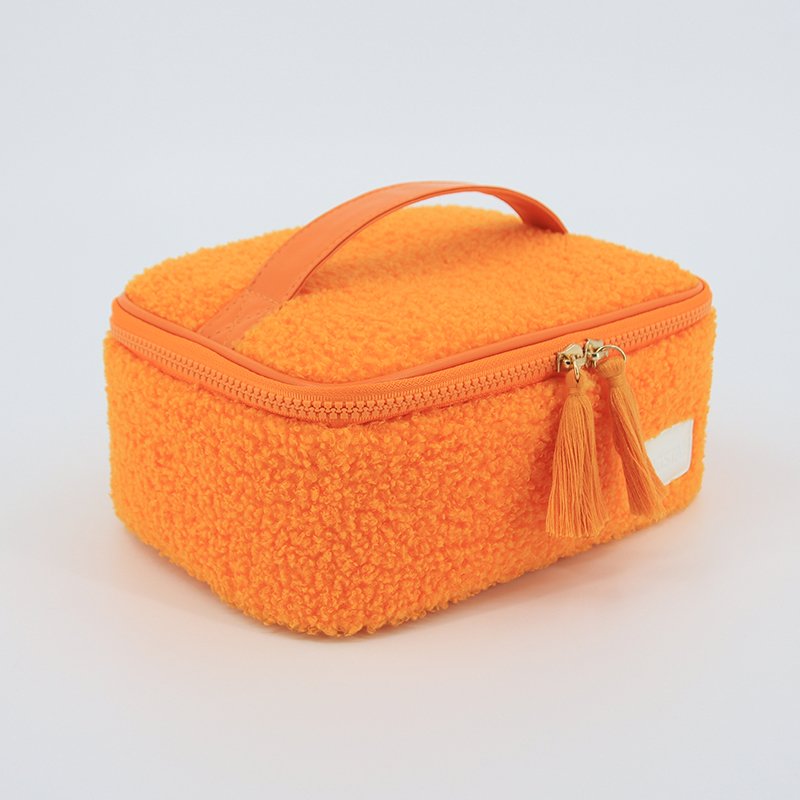 Hot Selling Large Capacity teddy Travel Cosmetic Bag Travel Toiletry Bag Makeup Pouch with Handle for Women