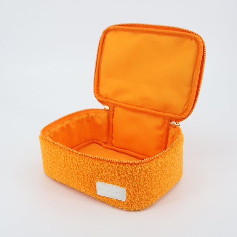 Hot Selling Large Capacity teddy Travel Cosmetic Bag Travel Toiletry Bag Makeup Pouch with Handle for Women