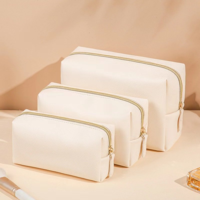 Leather Makeup Bag Cosmetiqueras Make Up Bag PU Vegan Leather Travel Cosmetic Pouch Toiletry Bag