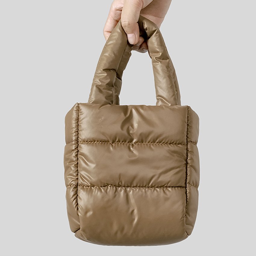 Hot Sale Winter Nylon Quilted Hand Bag Small Women Shoulder Bag Travel Puffy Cosmetic Padded Bag Custom Logo