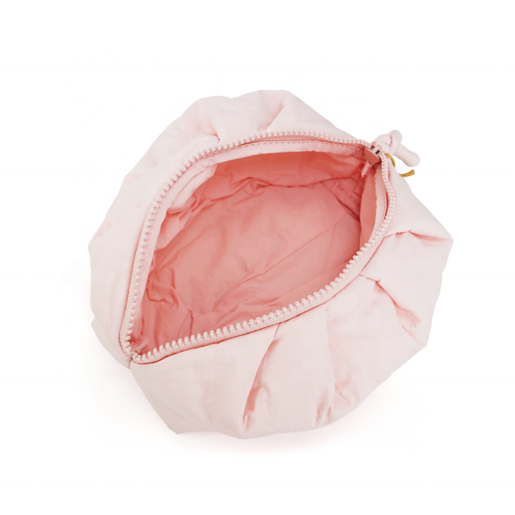 2024 New Fashion Design Travel Bag Large Capacity Waterproof Bubble Soft Fresh Zipper Toiletry Makeup Cosmetic Bag