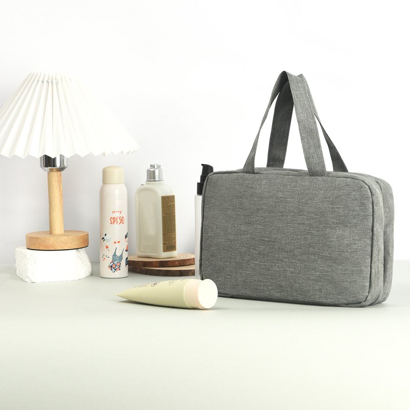 OEM ODM Custom Printing Tote Hanging Waterproof Cosmetic Bags On Business Trip Folding Makeup Hanging Bag