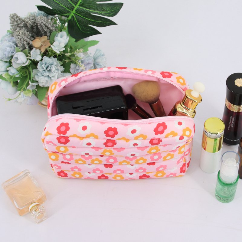 High Quality Cute Beautiful Quilted Cotton Make Up Bag flower Pink Cosmetic Pouch Travel Make Up Bags for Women Girls Custom
