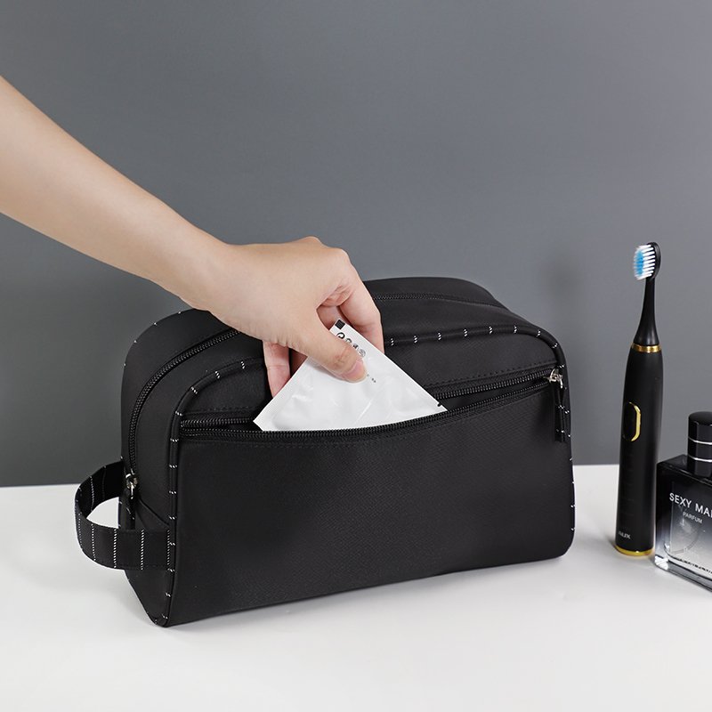 Popular style unique design durable black polyester large capacity toiletries storage travel men wash bag