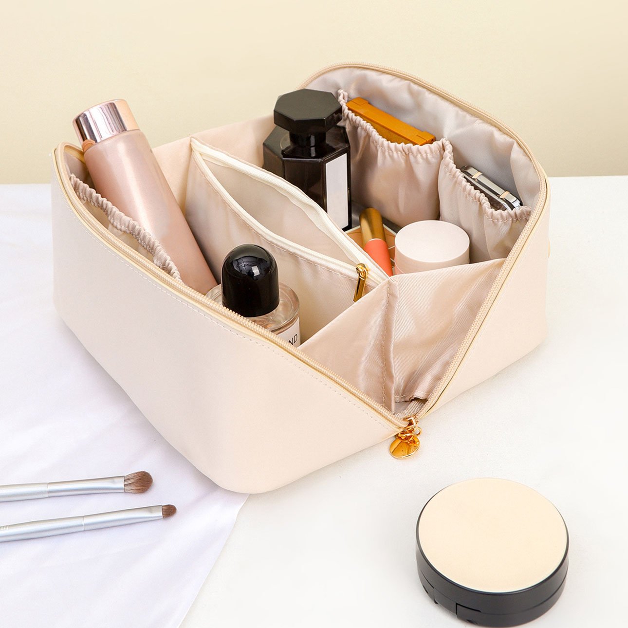 Custom Large PU Cosmetic Bag Skincare Beauty Case Waterproof Zipper Lazy Toiletry Bag PU Leather Travel Makeup Organizer Bag