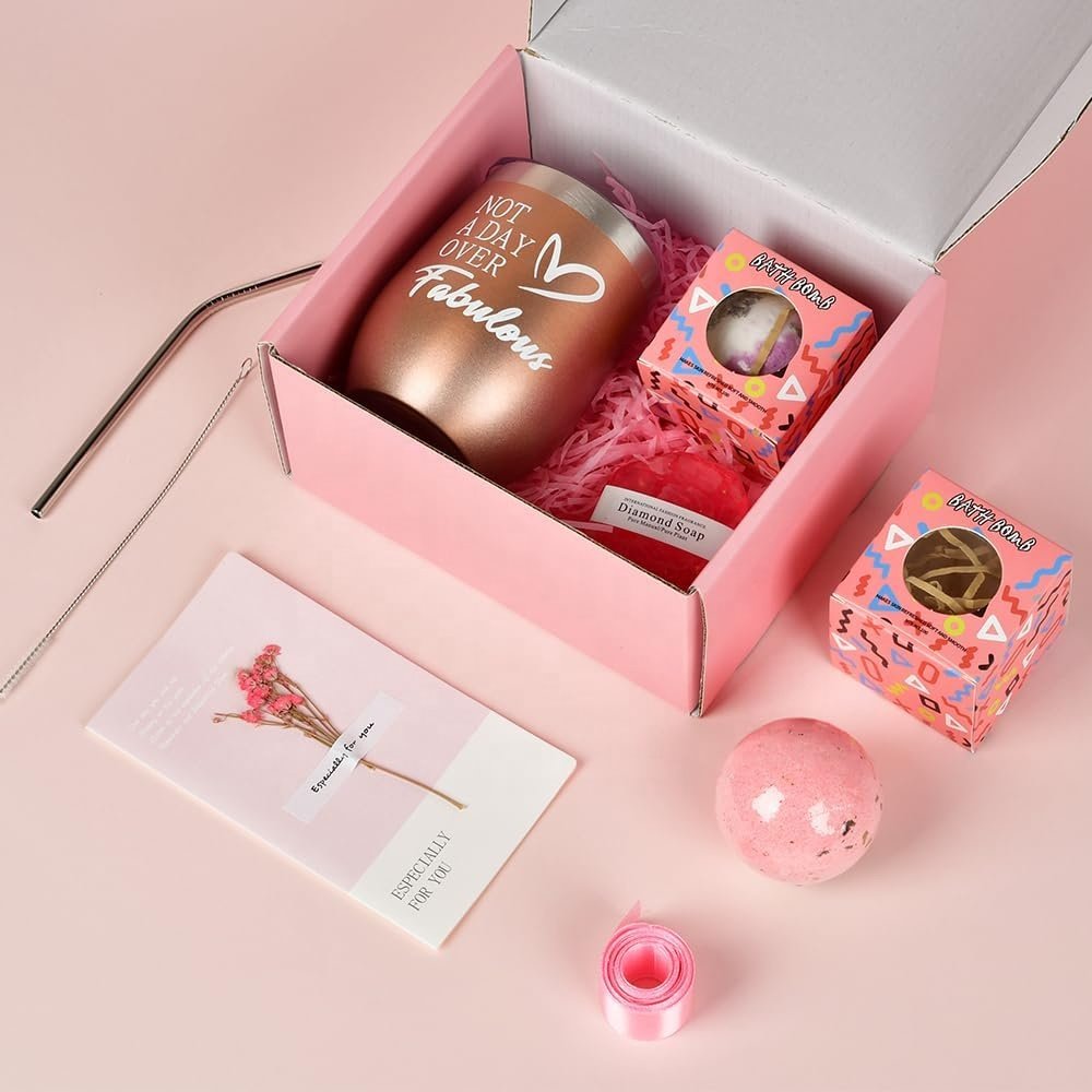 Customized Unique Women's Gift Set Outstanding Birthday Gift Box for Mom Thoughtful Present for Women