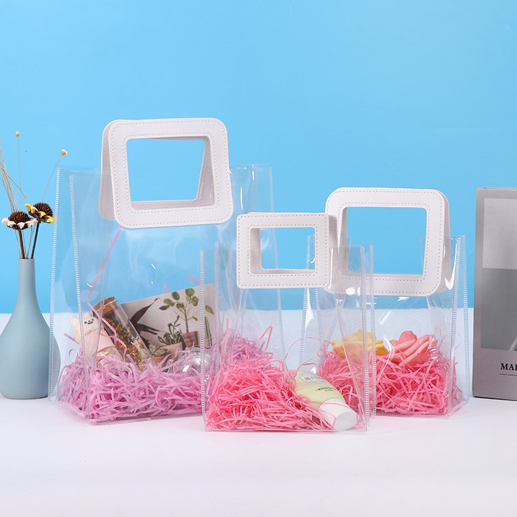 Customized Logo Transparent PVC Vinyl Beach Bag Clear Personalized Makeup Organizer Open Closure Party Handle Character Pattern