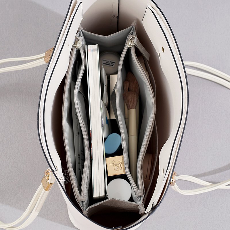 New Arrival Big Capacity Waterproof Travel Toiletry Pouch Cosmetic Bag For Women