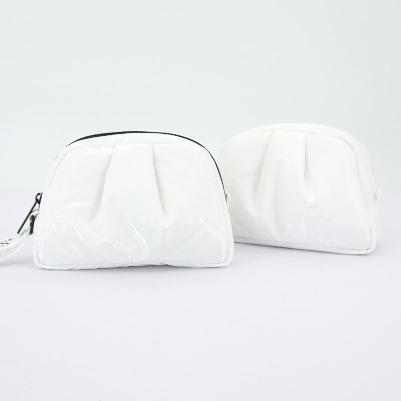 New Fashion Trend Soft Makeup Cosmetics Pouch Quilted Travel Toiletry Bag Makeup Bag Puffy Cosmetic Bag