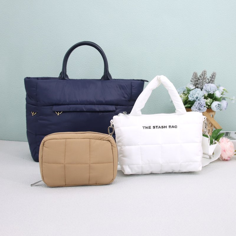 New Fashion Trend Soft Makeup Cosmetics Pouch Quilted Travel Toiletry Bag Makeup Bag Puffy Cosmetic Bag