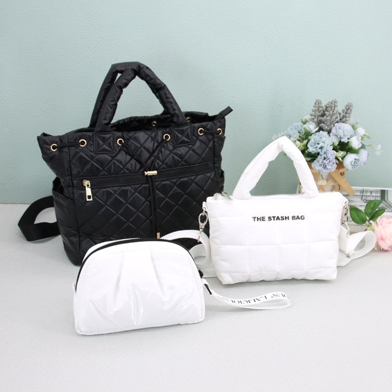 New Fashion Trend Soft Makeup Cosmetics Pouch Quilted Travel Toiletry Bag Makeup Bag Puffy Cosmetic Bag