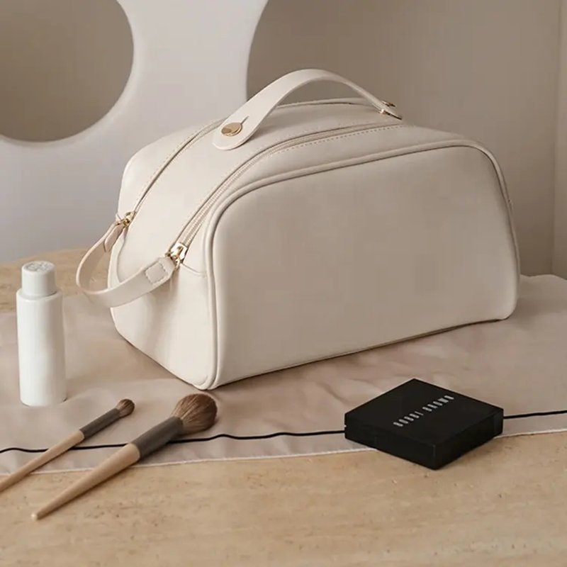 New Portable Waterproof Organize Cosmetic Bag PU Leather Hand Travel Toiletry Makeup Bag