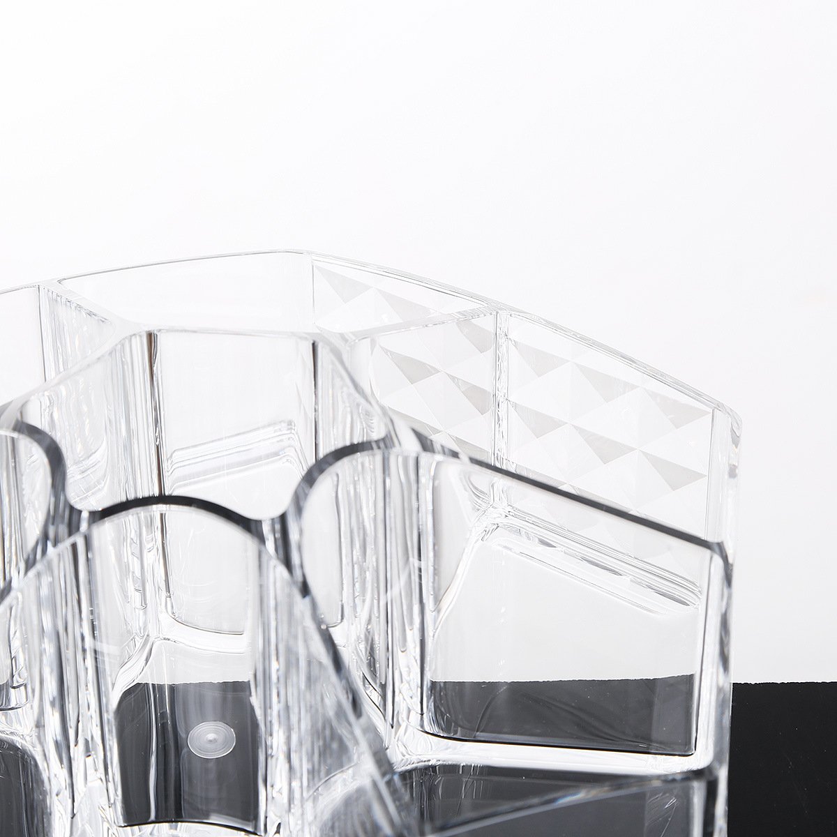 Brand New High Quality Makeup Organizer Countertop Cosmetic Display Cases Organizers For Vanity With OEM wholesale
