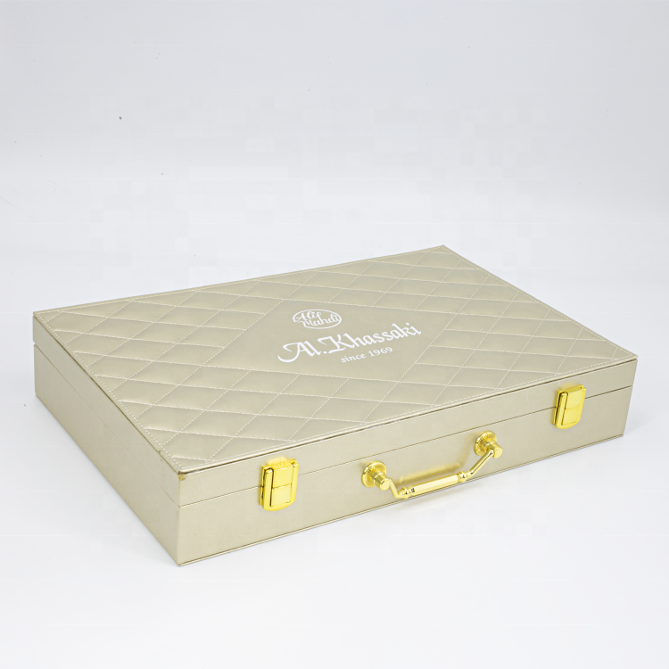 Custom Green Velvet MDF Cosmetic Makeup Box Leather Surface Wooden Storage Box Organize With Handle