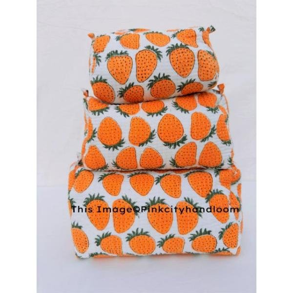 Large Capacity Toiletry Bag Travel Pouches Quilted Cosmetic Organizer Handmade Block Printed Toiletry pouch Makeup Accessory