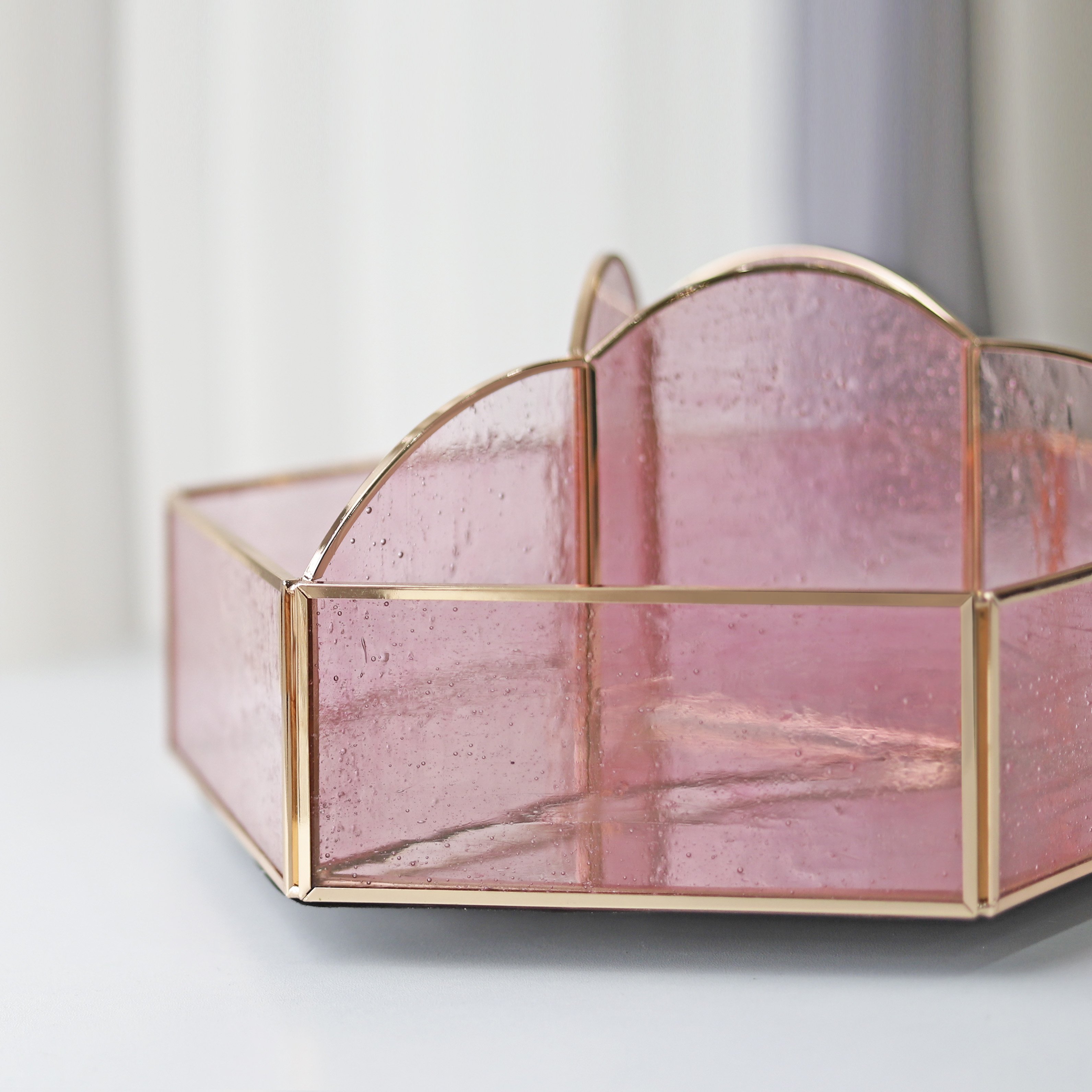 Big Pink Glass Gold Rotating Makeup Organizer Skincare Storage Cosmetic Makeup Box