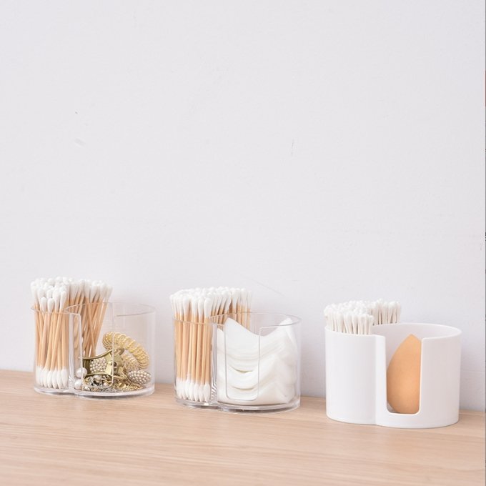 2024 New Wholesale White PP Environmental Protection Plastic Cosmetic Cotton Swabs 2 in 1 Storage Box Makeup Organizer