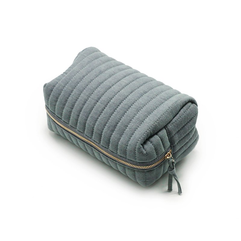 Stock cotton denim travel Dopp kit toilet bag quilted makeup Organizers cosmetic bags zippered pouch