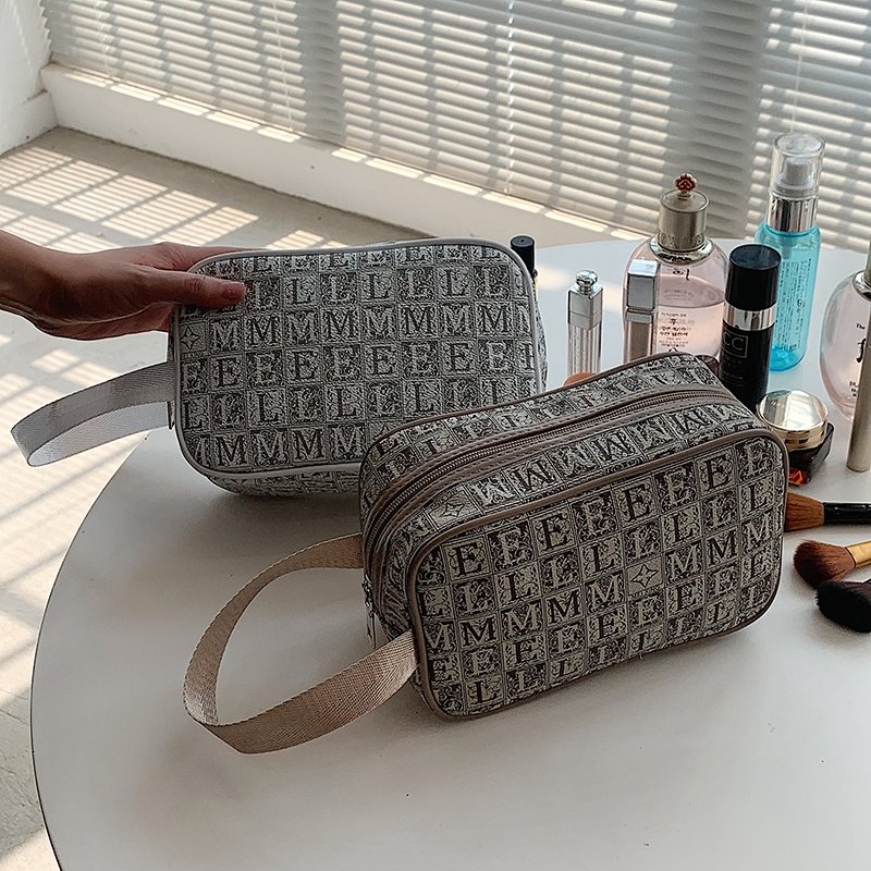 Waterproof Portable Leather Makeup Bag Cosmetic Organizer Ladies Travelling Packaging Mini Cosmetic Bags Cosmetic Bags & Cases