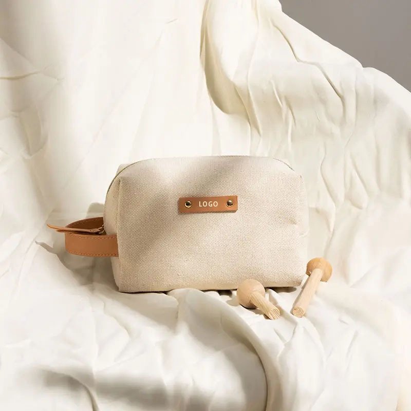 Environmentally Friendly Renewable Cotton Women Custom Logo Travel Zipper Small Makeup Pouch Quilted Cotton Cosmetic Bag