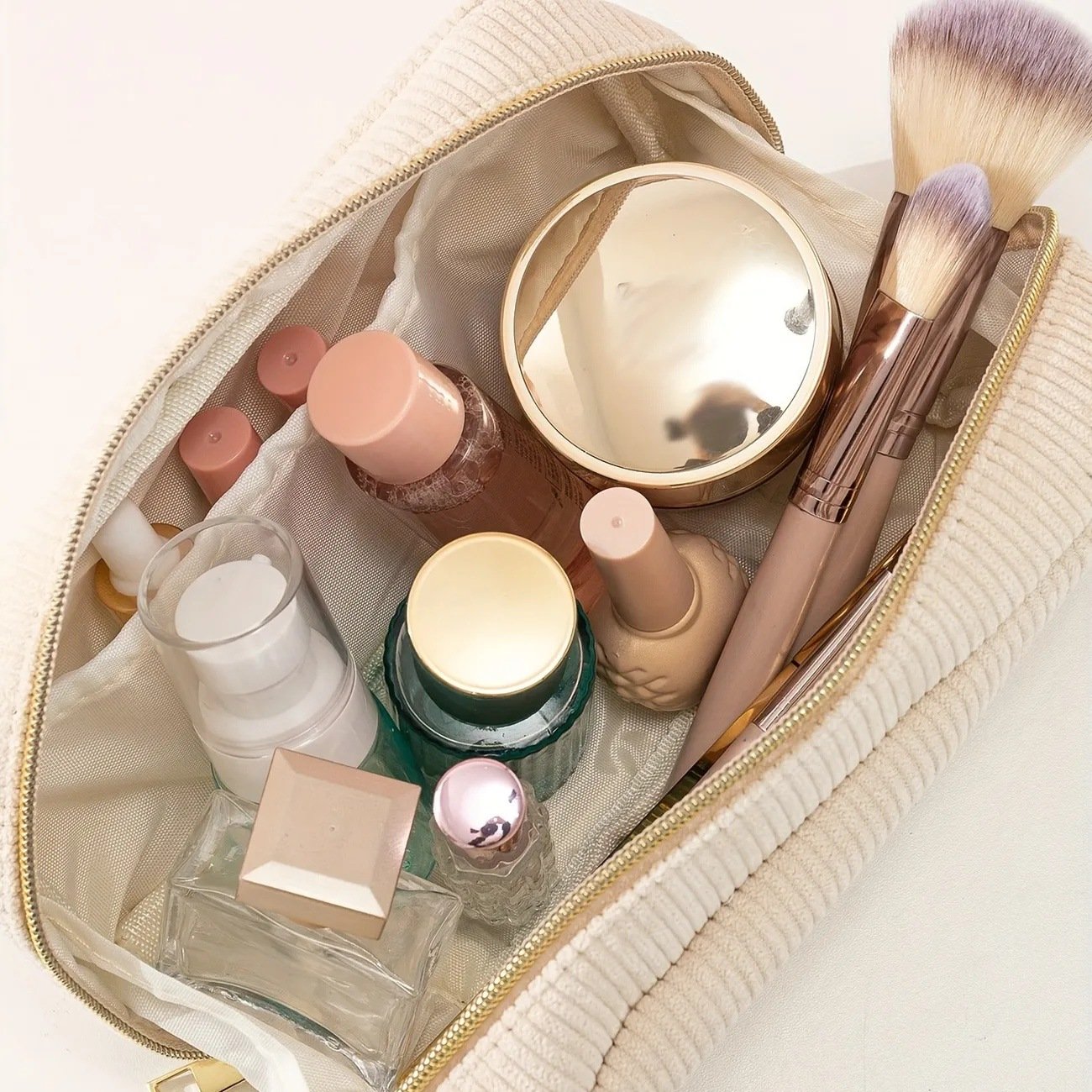 Hot sale portable cosmetic makeup bag for summer wholesale women's toiletry bag