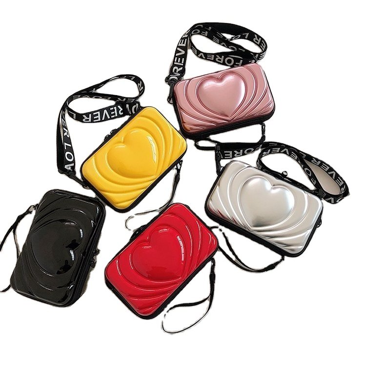 Wholesale portable travel bag waterproof hard shell cosmetic bag with zipper travel cosmetic bag