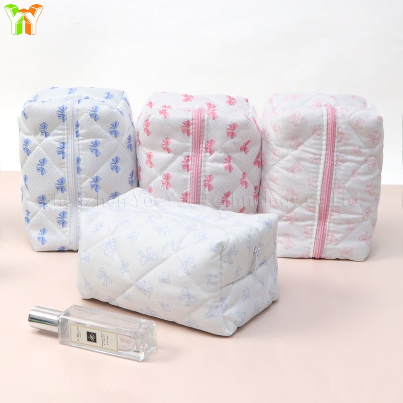 Ready Stocks Quilted Makeup Bag Pouch Gift Travel Toiletry Bag Chic Floral Cosmetic Bag